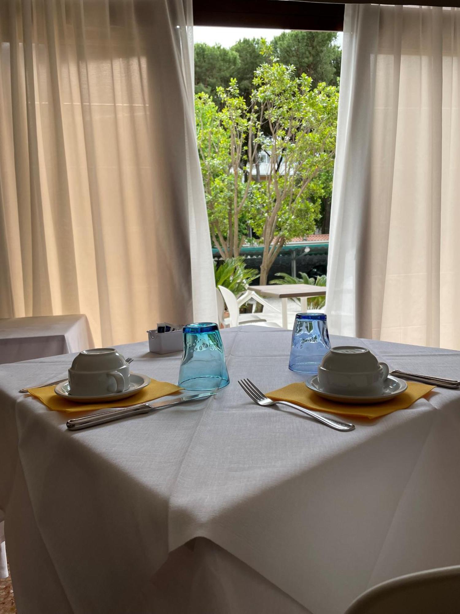 Hotel Regina Caorle Zewnętrze zdjęcie