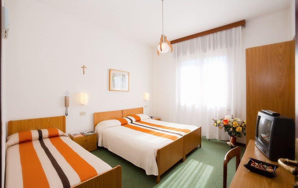 Hotel Regina Caorle Zewnętrze zdjęcie