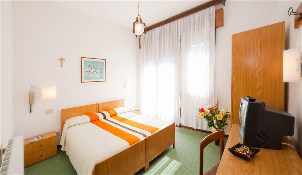 Hotel Regina Caorle Zewnętrze zdjęcie